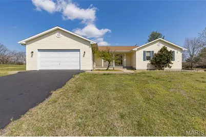 13113 Lakewood Drive, Saint Genevieve, MO 63670 - Photo 1
