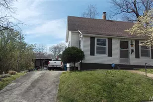 1029 Nooney St, Poplar Bluff, MO 63901 - Photo 2