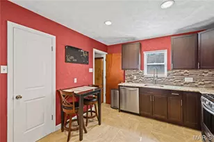 2336 Esther Ave, Saint Louis, MO 63139 - Photo 6