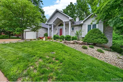5127 Quail Creek Estates Court, Saint Louis, MO 63128 - Photo 2