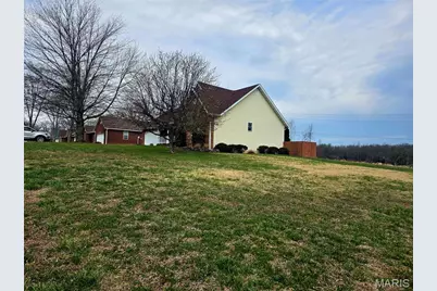 909 Daytona Drive, Lebanon, MO 65536 - Photo 6