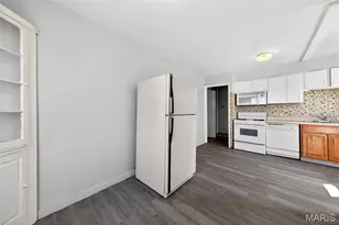 7439 Embury Ct, Country Club Hills, MO 63136 - Photo 20