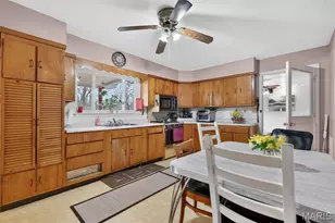 2357 Circle Dr, O'Fallon, MO 63368 - Photo 8