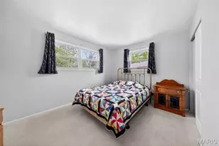 205 Lynn Meadows Ln, Florissant, MO 63033 - Photo 14