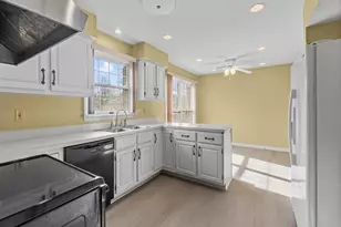 207 Ambridge Ct, Chesterfield, MO 63017 - Photo 8