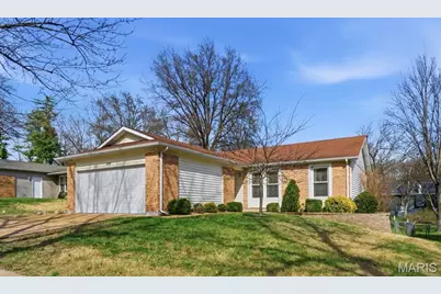 2166 Pheasant Run Drive, Saint Louis, MO 63043 - Photo 1