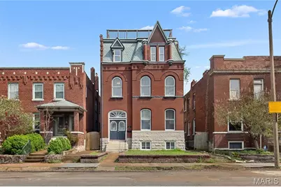 2922 S Compton Avenue, Saint Louis, MO 63118 - Photo 1