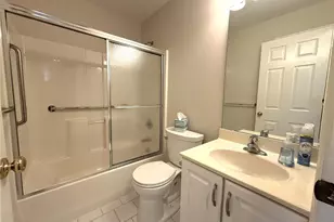 17026 Old Hollow Dr, Wildwood, MO 63040 - Photo 14