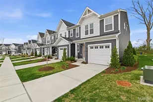 307 Newbridge Wy, O'Fallon, MO 63368 - Photo 2