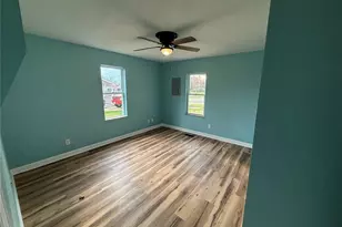 341 Spruce St, Bourbon, MO 65441 - Photo 16