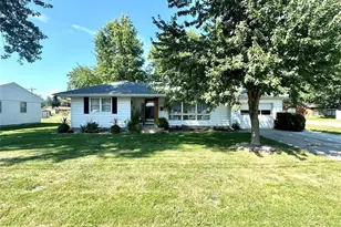 220 E Rogers St, Monroe City, MO 63456 - Photo 2