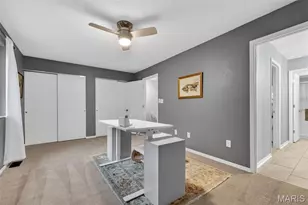 2039 Kentmore Ln, Chesterfield, MO 63017 - Photo 14