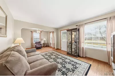 10512 Saint Francis Lane, Saint Ann, MO 63074 - Photo 10