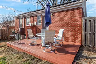 7408 Ray Ave, Saint Louis, MO 63116 - Photo 4