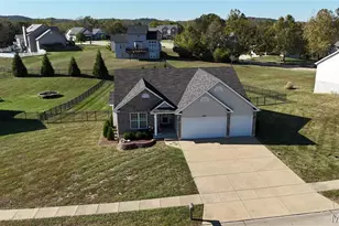 3605 Silverstone Trails Dr, Byrnes Mill, MO 63051 - Photo 58