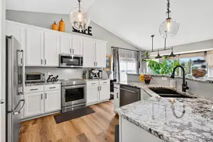 3605 Silverstone Trails Dr, Byrnes Mill, MO 63051 - Photo 2