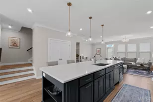 8933 Eager Rd, Saint Louis, MO 63144 - Photo 8