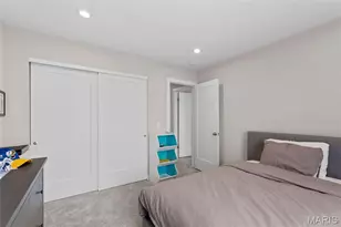 8933 Eager Rd, Saint Louis, MO 63144 - Photo 20