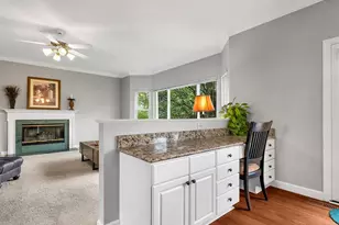 205 Harbour Pointe Dr, Wildwood, MO 63040 - Photo 12