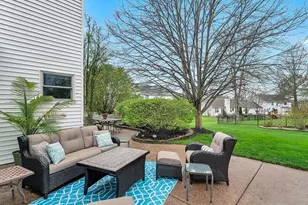 205 Harbour Pointe Dr, Wildwood, MO 63040 - Photo 38