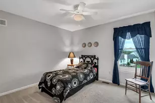 205 Harbour Pointe Dr, Wildwood, MO 63040 - Photo 26