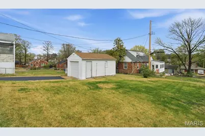 9304 Aster Avenue, Affton, MO 63123 - Photo 42