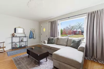 9304 Aster Avenue, Affton, MO 63123 - Photo 16