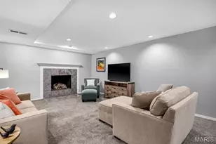 1952 Farm Valley Dr, Chesterfield, MO 63017 - Photo 56
