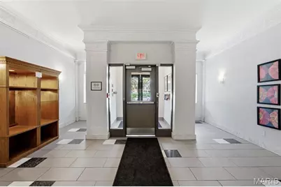 5330 Pershing Avenue #805, Saint Louis, MO 63112 - Photo 14