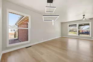 3025 Chadwick Dr, Florissant, MO 63033 - Photo 8