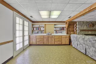 10448 Gregory Ct, Saint Louis, MO 63128 - Photo 40