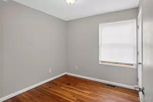 1722 Bradshaw Dr, Saint Louis, MO 63136 - Photo 12