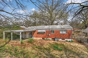 1722 Bradshaw Dr, Saint Louis, MO 63136 - Photo 32