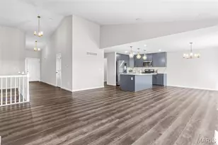 256 Savannah Ridge Ct, Fenton, MO 63026 - Photo 18