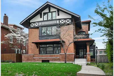 6203 Washington Avenue, Saint Louis, MO 63130 - Photo 1