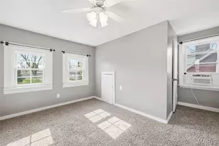 609 S 4th St, Saint Charles, MO 63301 - Photo 20