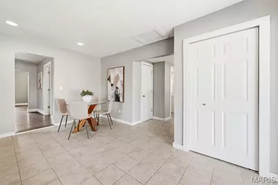 609 S 4th Street, Saint Charles, MO 63301 - Photo 12