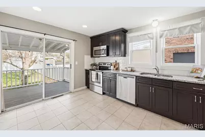 609 S 4th Street, Saint Charles, MO 63301 - Photo 10