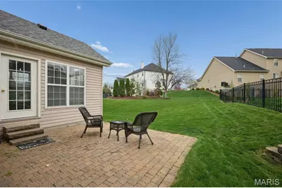 3027 Windsor Point Drive, Saint Louis, MO 63129 - Photo 18