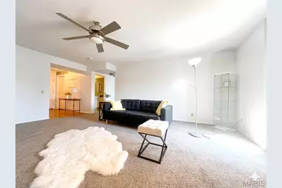 514 Coeur De Royale Drive #404, Creve Coeur, MO 63141 - Photo 6