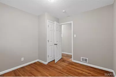 880 Tyson Drive, Florissant, MO 63031 - Photo 20