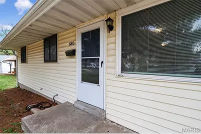 880 Tyson Drive, Florissant, MO 63031 - Photo 4