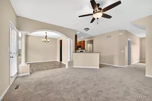 461 Parkgate Dr, Lake Saint Louis, MO 63367 - Photo 12