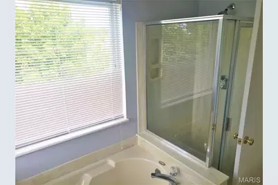 16707 Hickory Meadows Court, Wildwood, MO 63011 - Photo 24