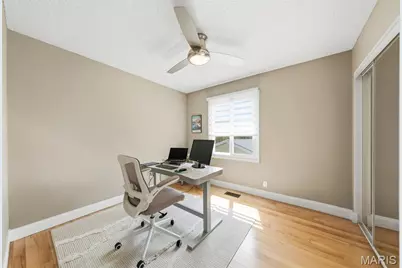 5607 Dantonaire Place, Saint Louis, MO 63128 - Photo 30