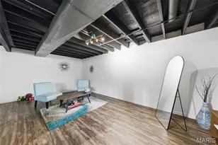 5607 Dantonaire Pl, Saint Louis, MO 63128 - Photo 36