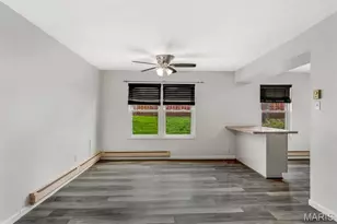 1680 Herault Pl, Saint Louis, MO 63125 - Photo 4