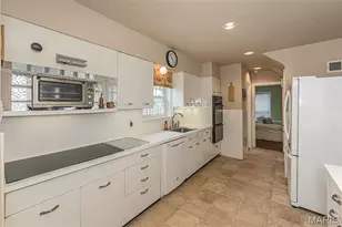 710 Elmtree Ln, Saint Louis, MO 63122 - Photo 12