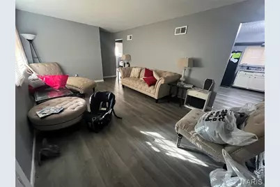 9029 Cranberry Lane, Normandy, MO 63121 - Photo 2