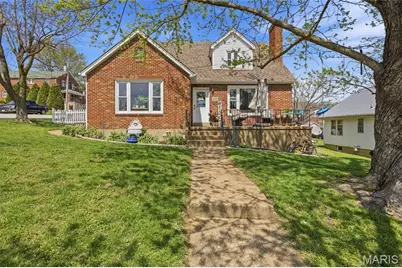 437 W 8th Street, Hermann, MO 65041 - Photo 1